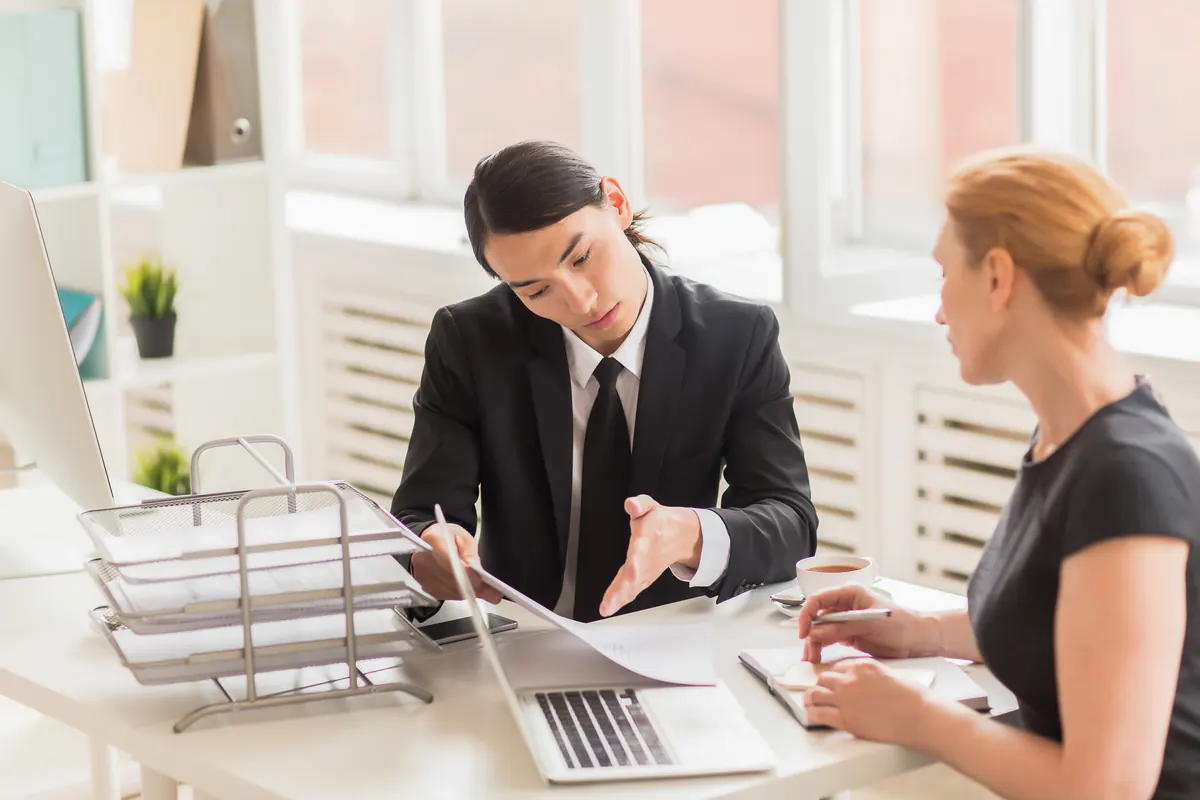 Top 16+ Financial Analyst Interview Questions [2026]