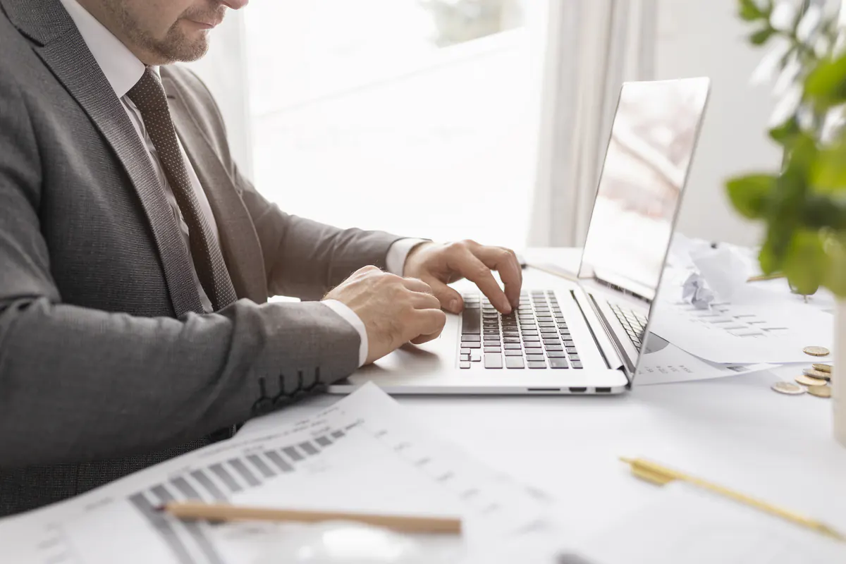 Top 16+ SEO Specialist Interview Questions [2026]